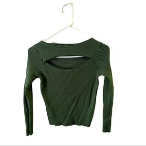 Medium Cut-out knit crop top